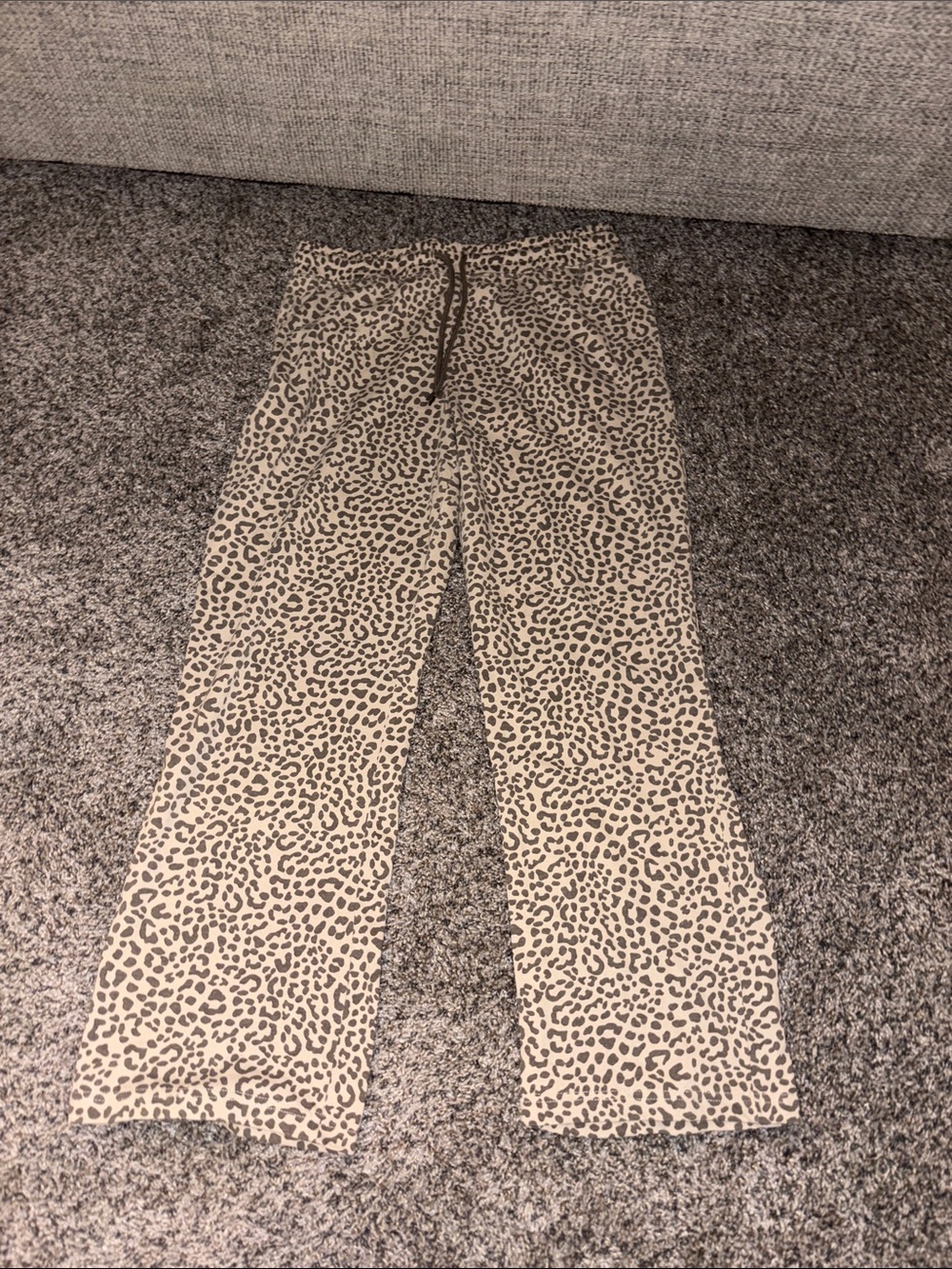 Zoe + Liv Beige Leopard Print Wide-Leg Pants